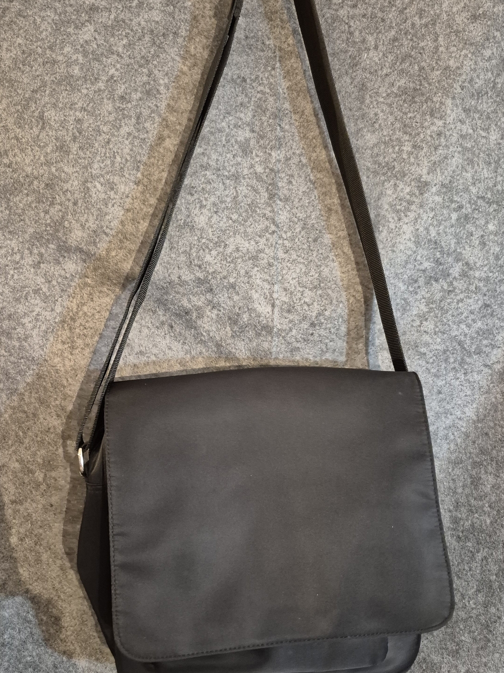 GAP Black Crossbody Shoulder Bag